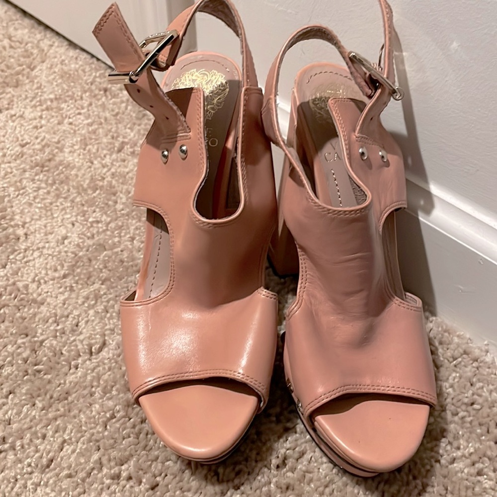 Vince Camuto blush leather heels. Unique Style